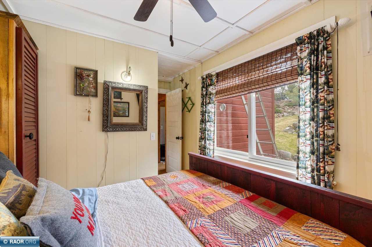 2528 Center Island Road