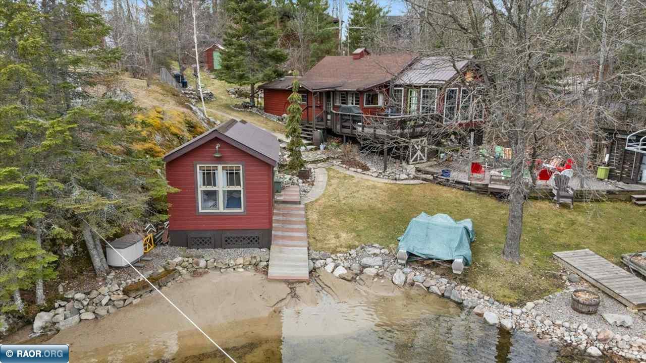 2528 Center Island Road