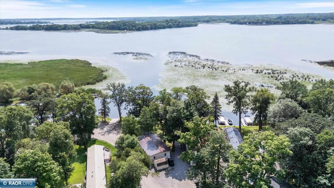 2060 clearwater Forest Dr S