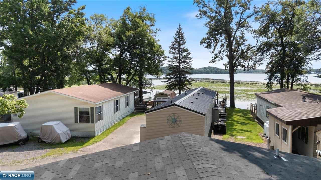 2060 clearwater Forest Dr S