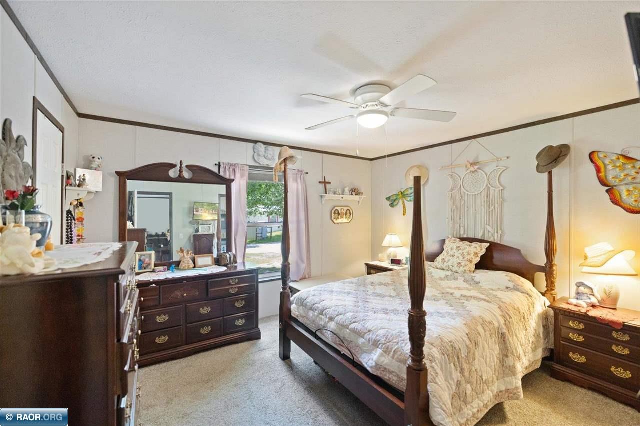 2060 clearwater Forest Dr S