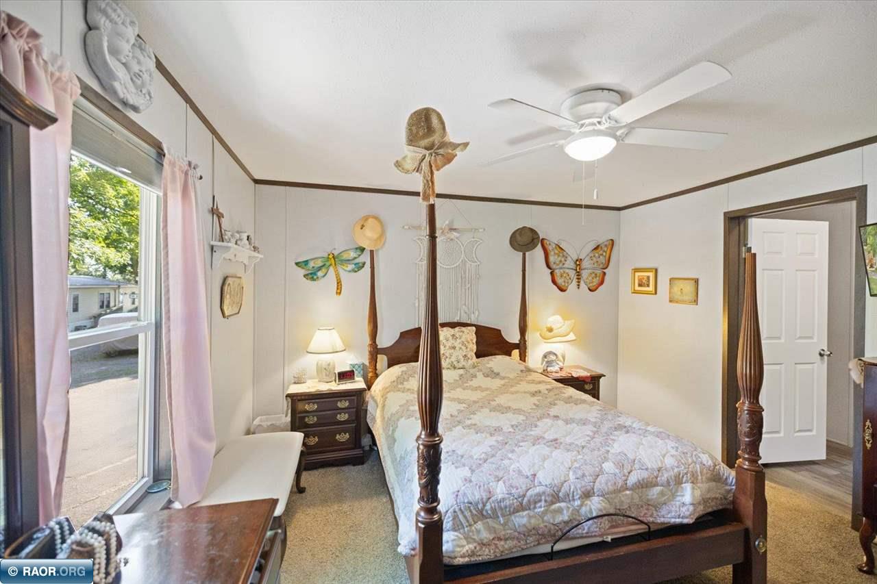 2060 clearwater Forest Dr S