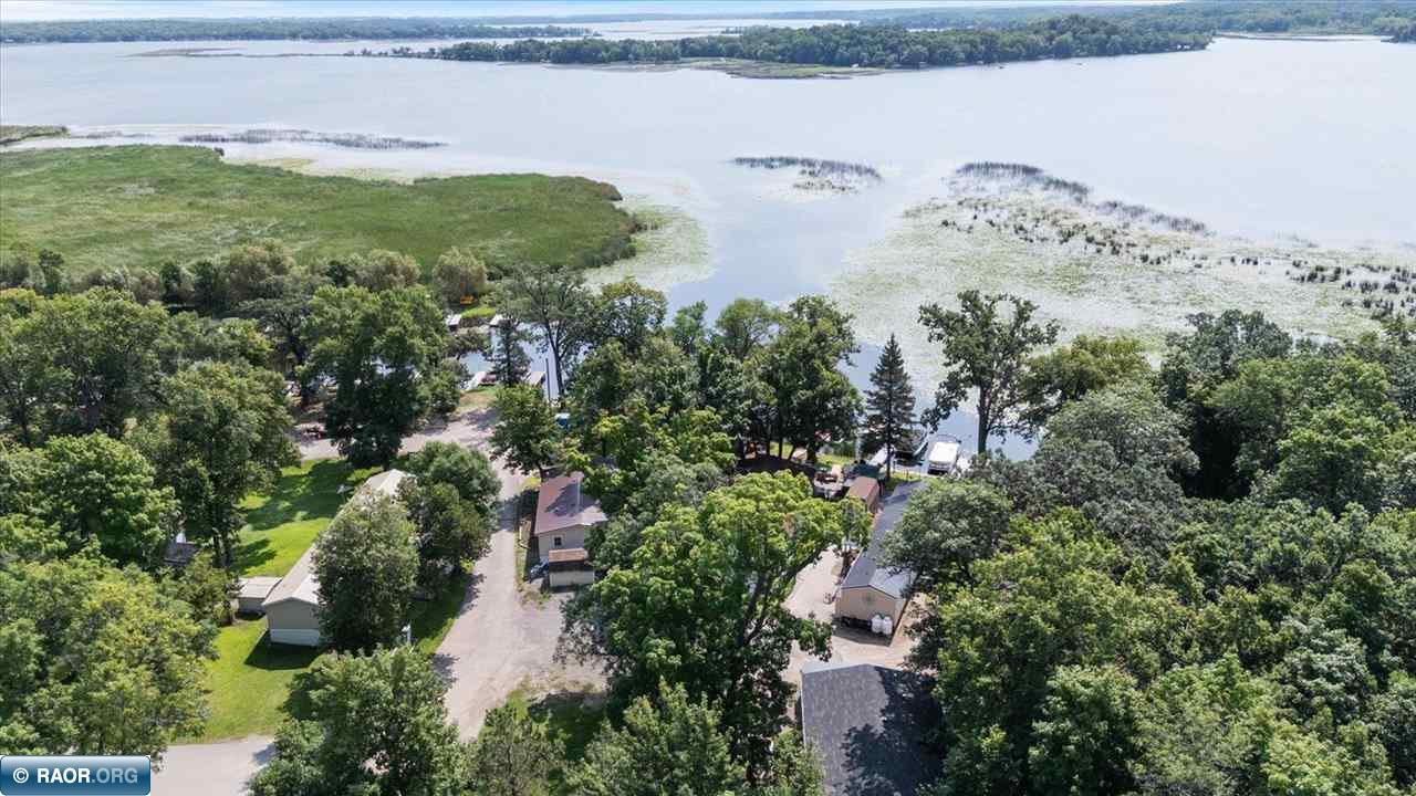 2060 clearwater Forest Dr S