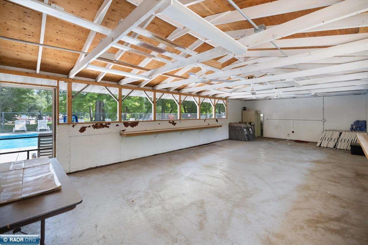 2060 clearwater Forest Dr S