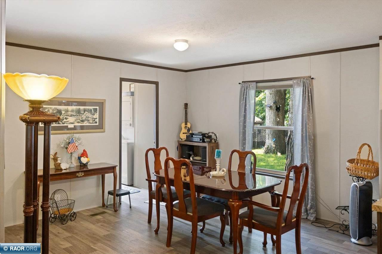 2060 clearwater Forest Dr S