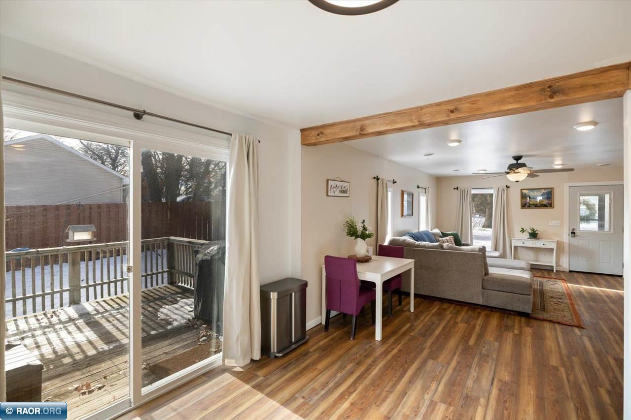 7405 Knollwood Drive