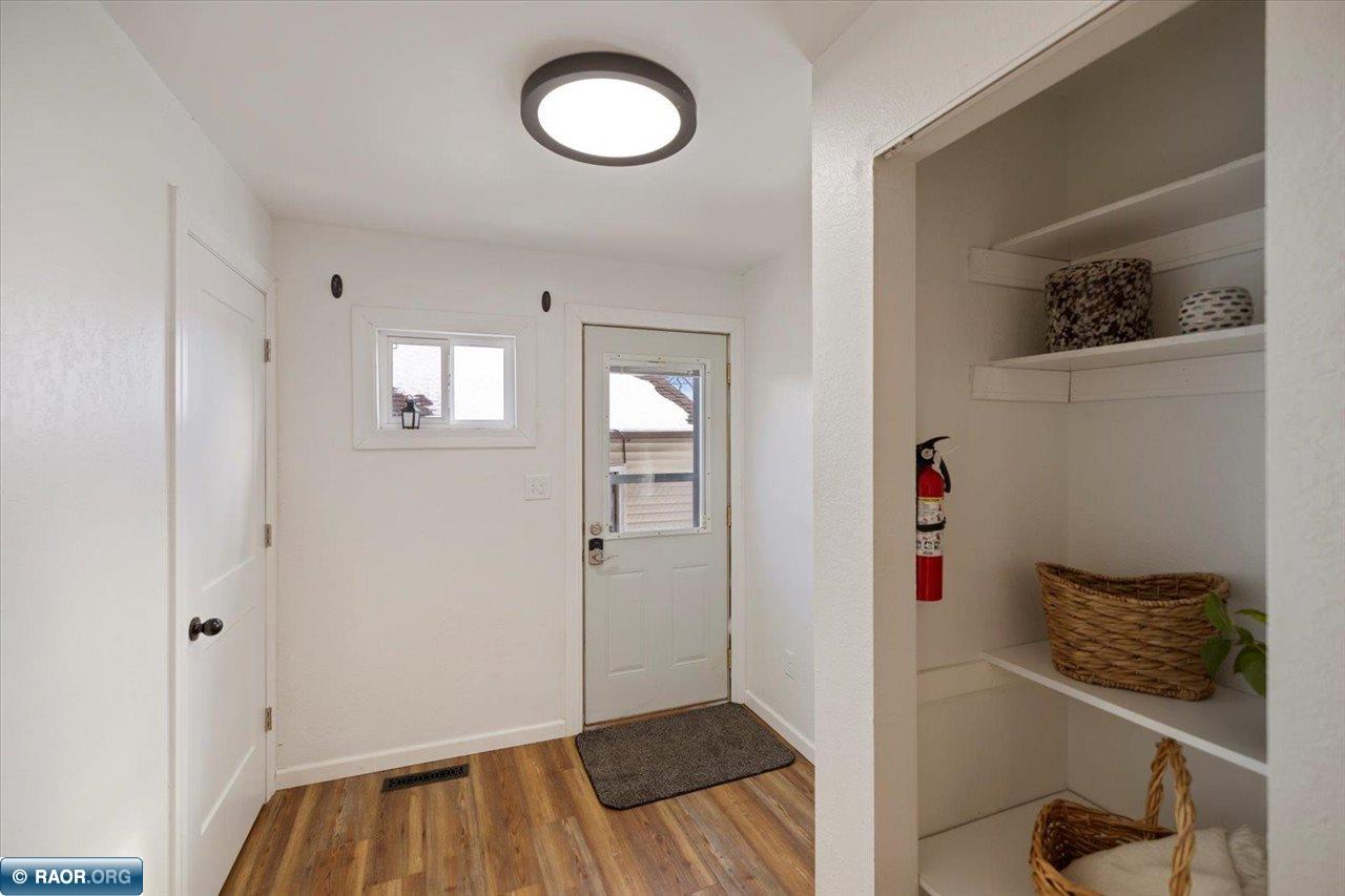 7405 Knollwood Drive