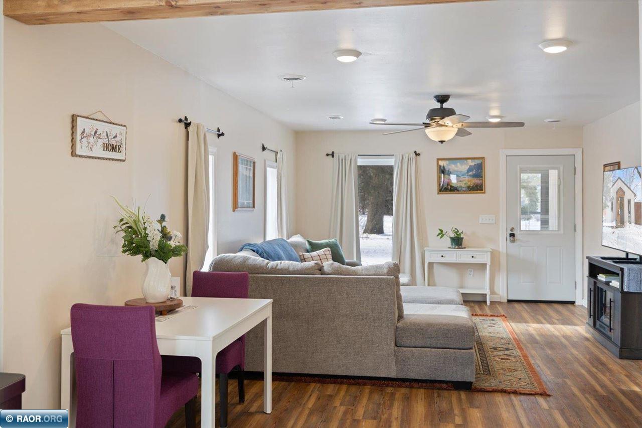 7405 Knollwood Drive