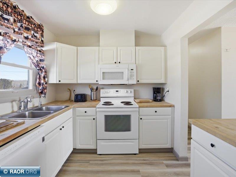 12 Linney St