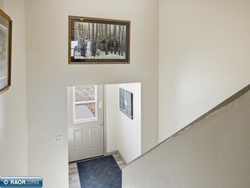 12 Linney St