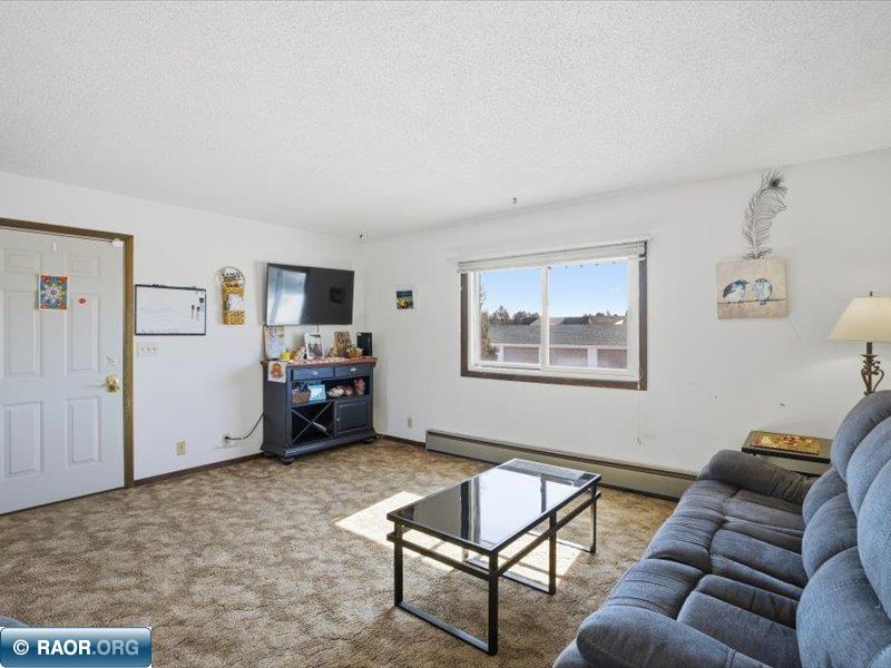 12 Linney St