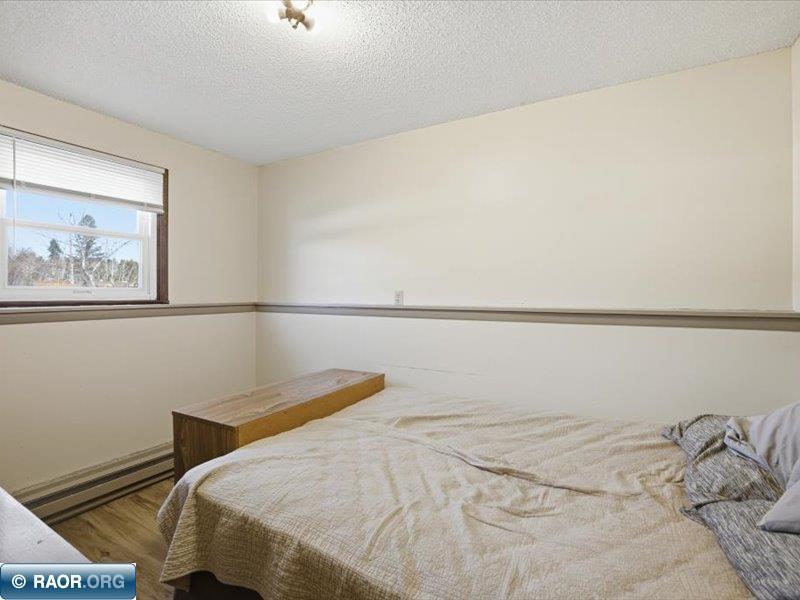 12 Linney St
