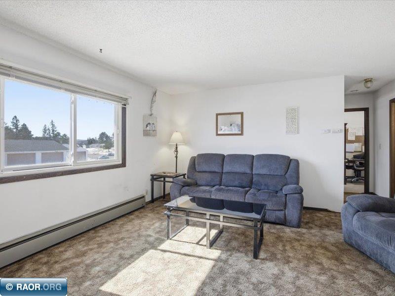 12 Linney St