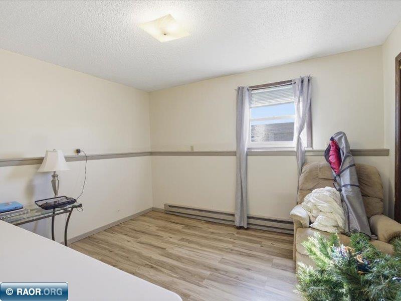 12 Linney St