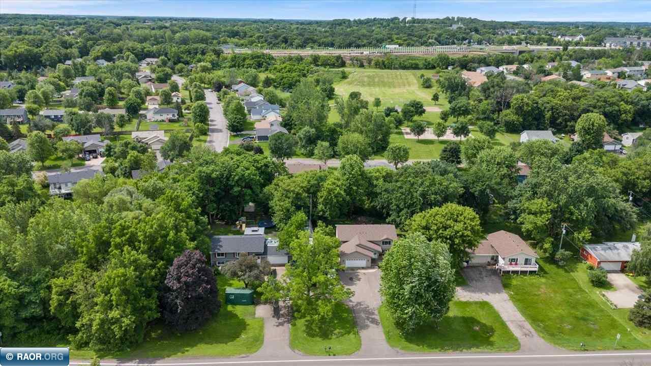 428 Riverview