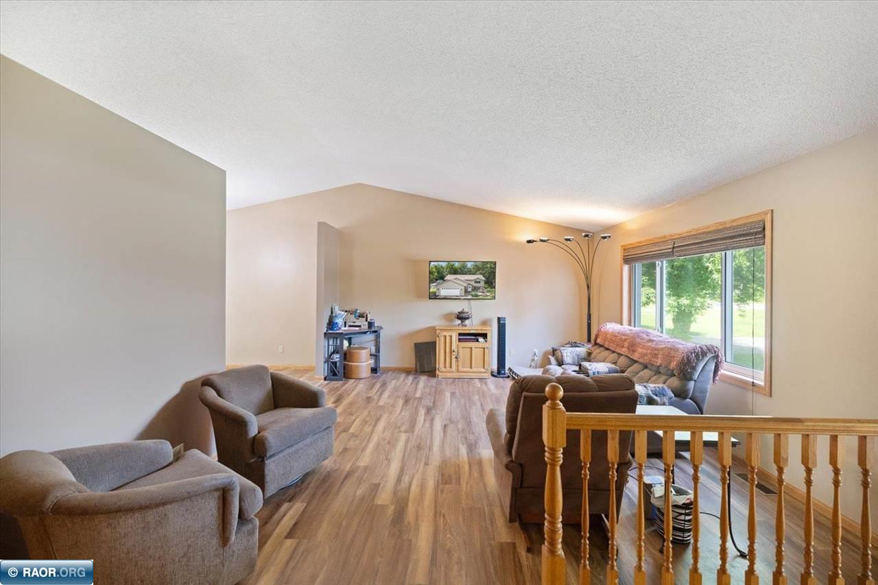 428 Riverview