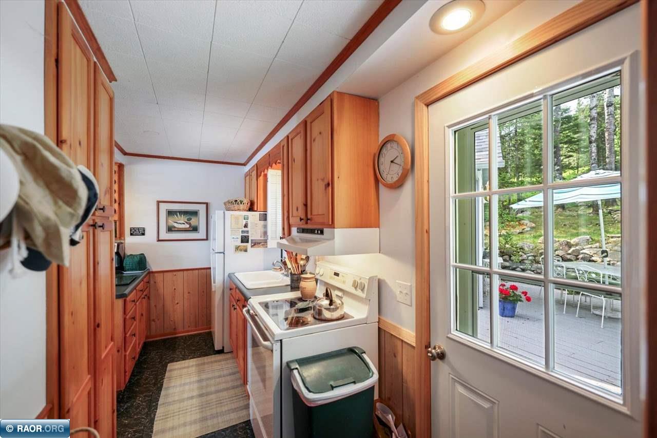 4431 Cedarock