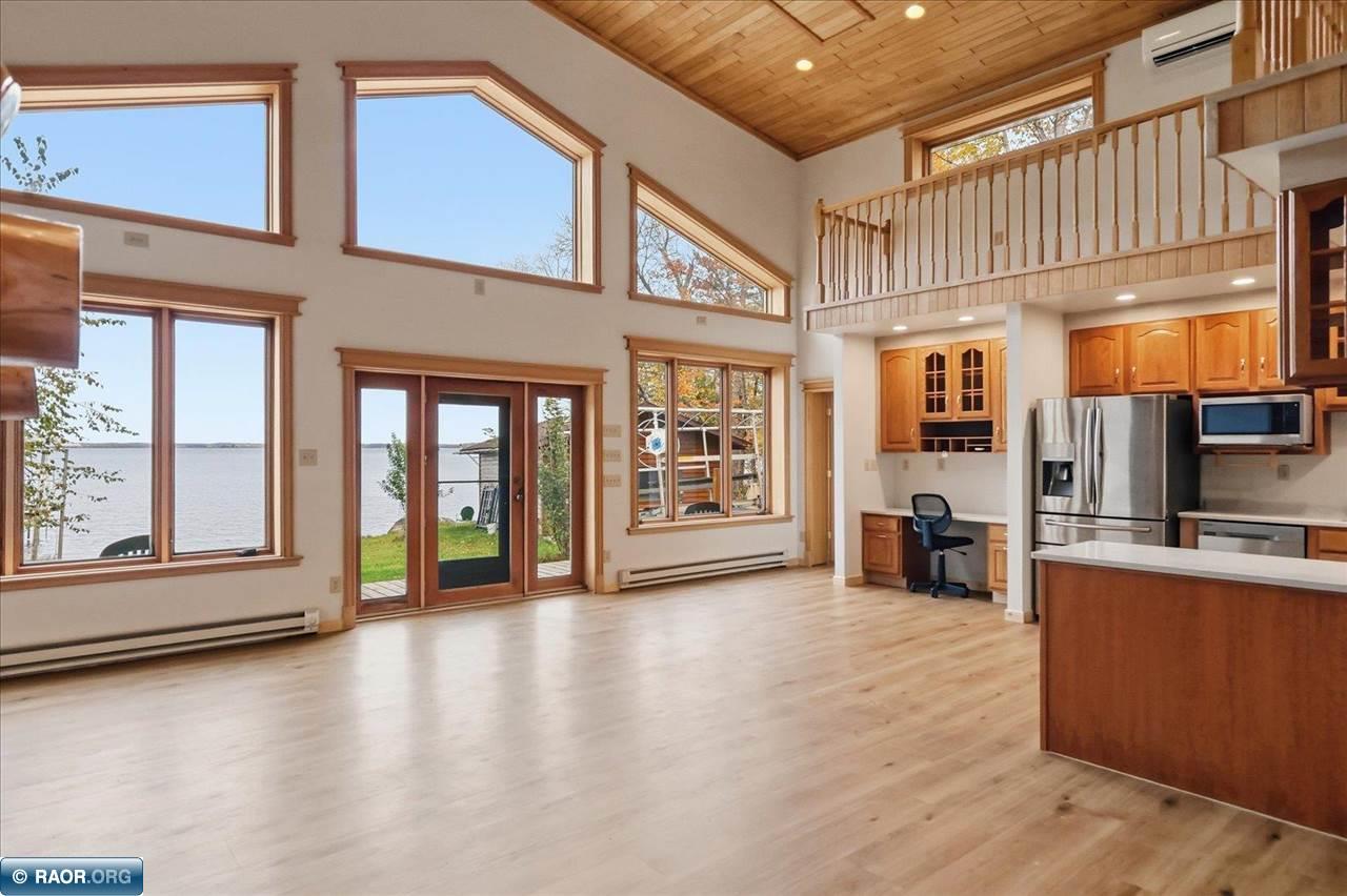 1807 Everett Bay Road