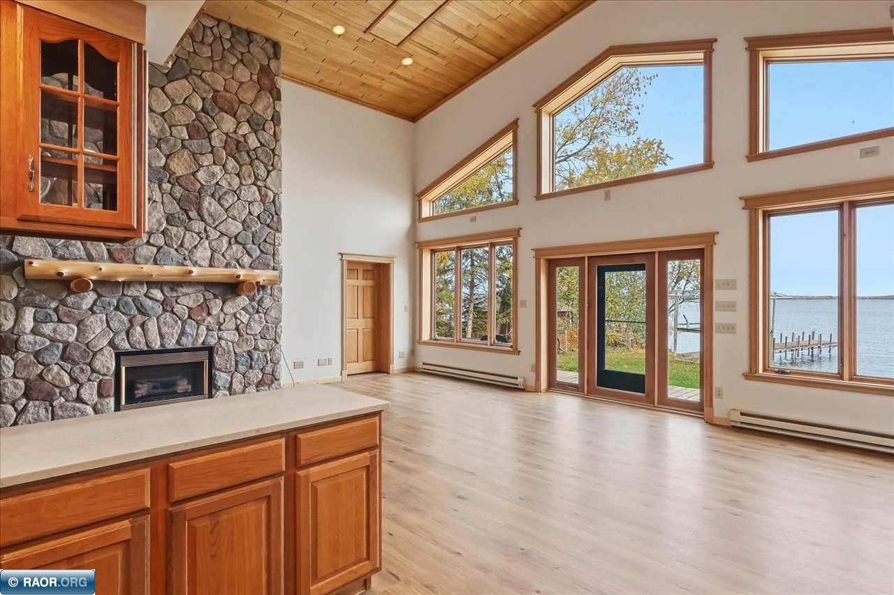 1807 Everett Bay Road