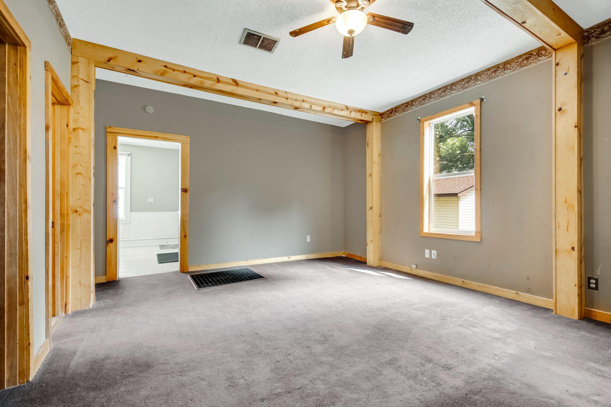 120 SW 9th Street SW