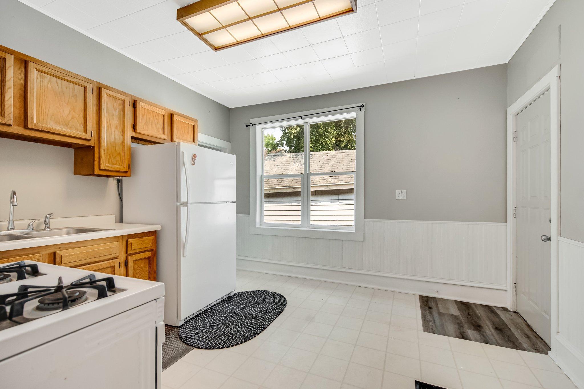 120 SW 9th Street SW