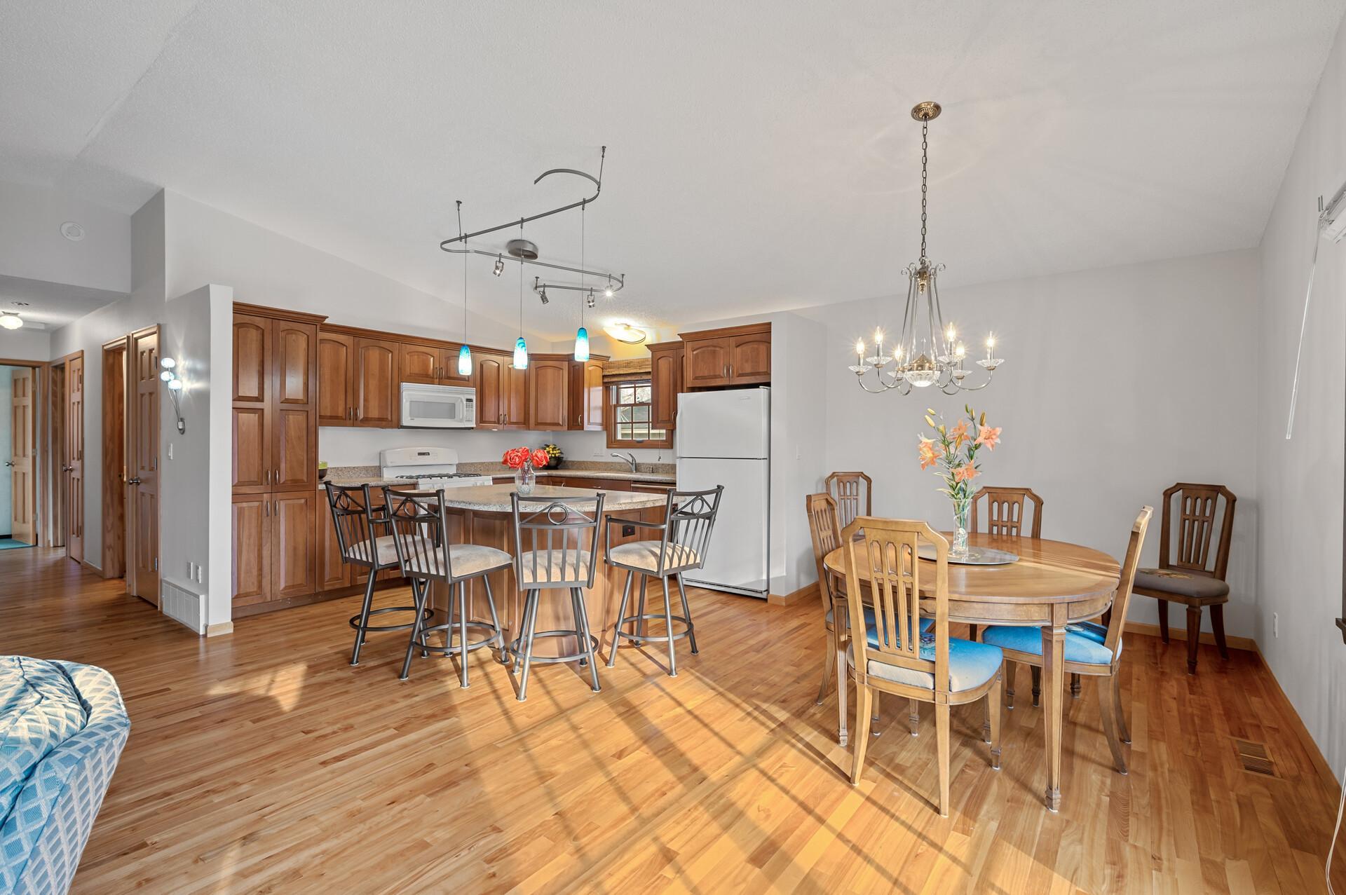 11145 Lanewood Circle