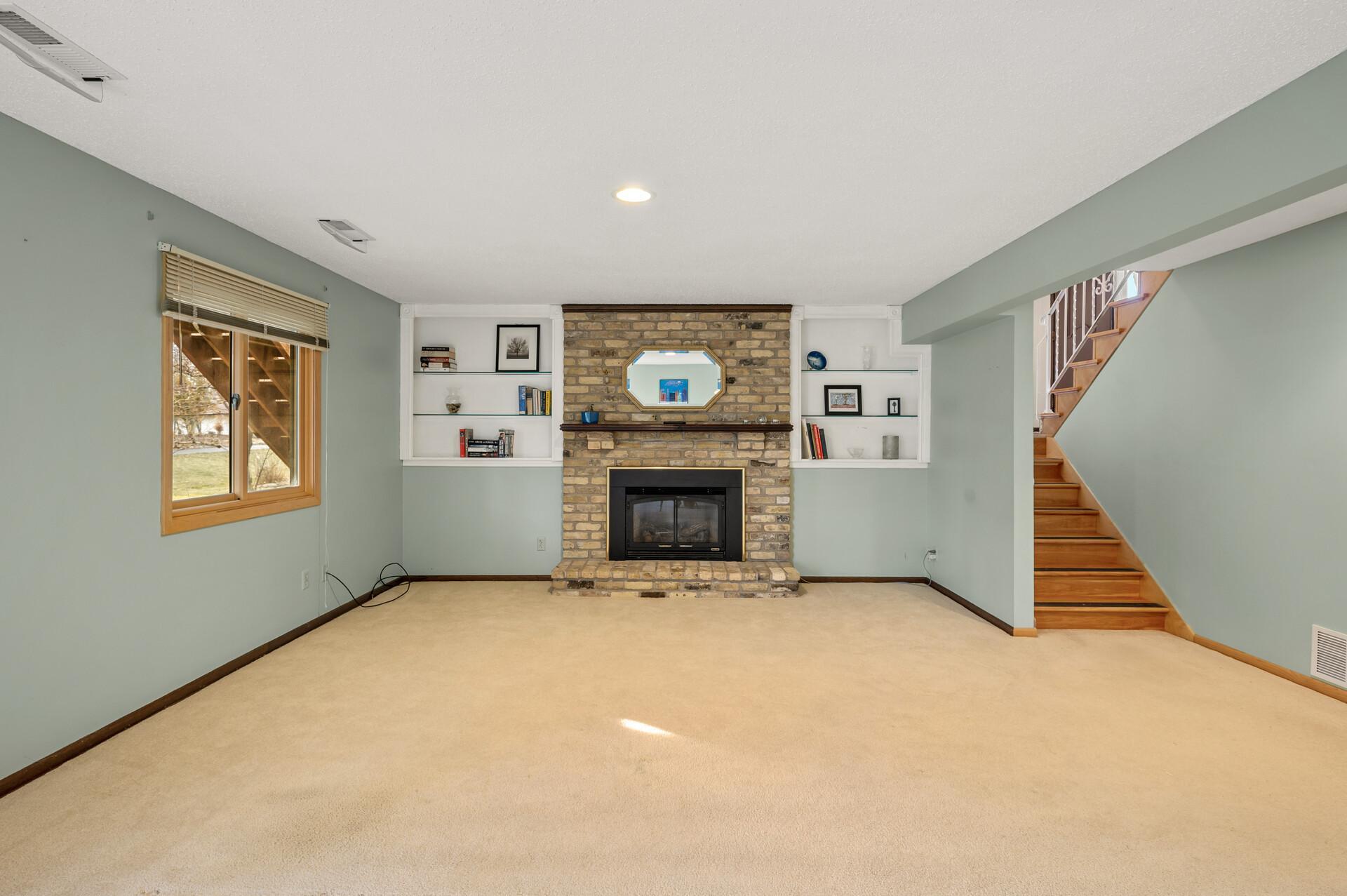 11145 Lanewood Circle