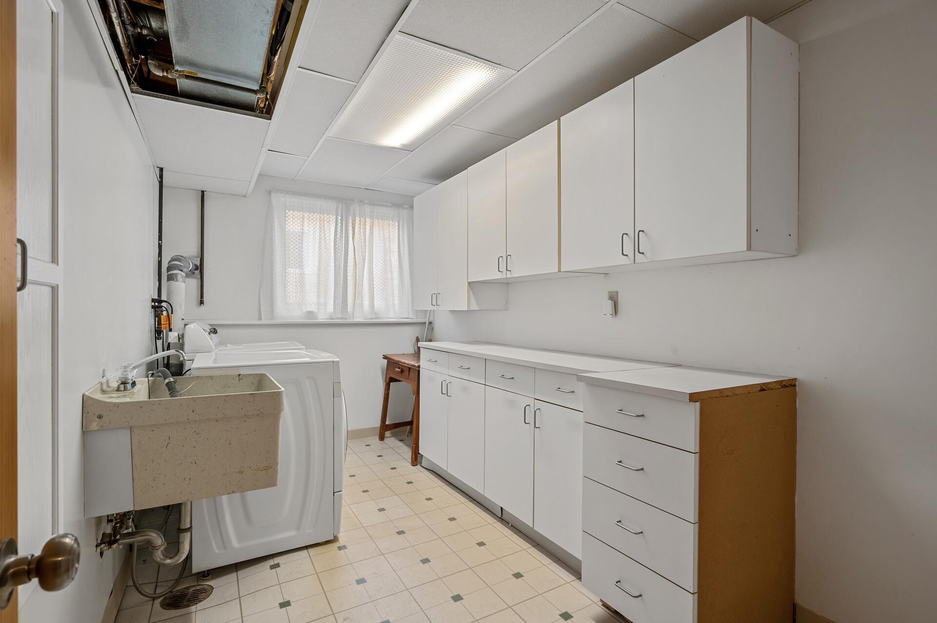 11145 Lanewood Circle