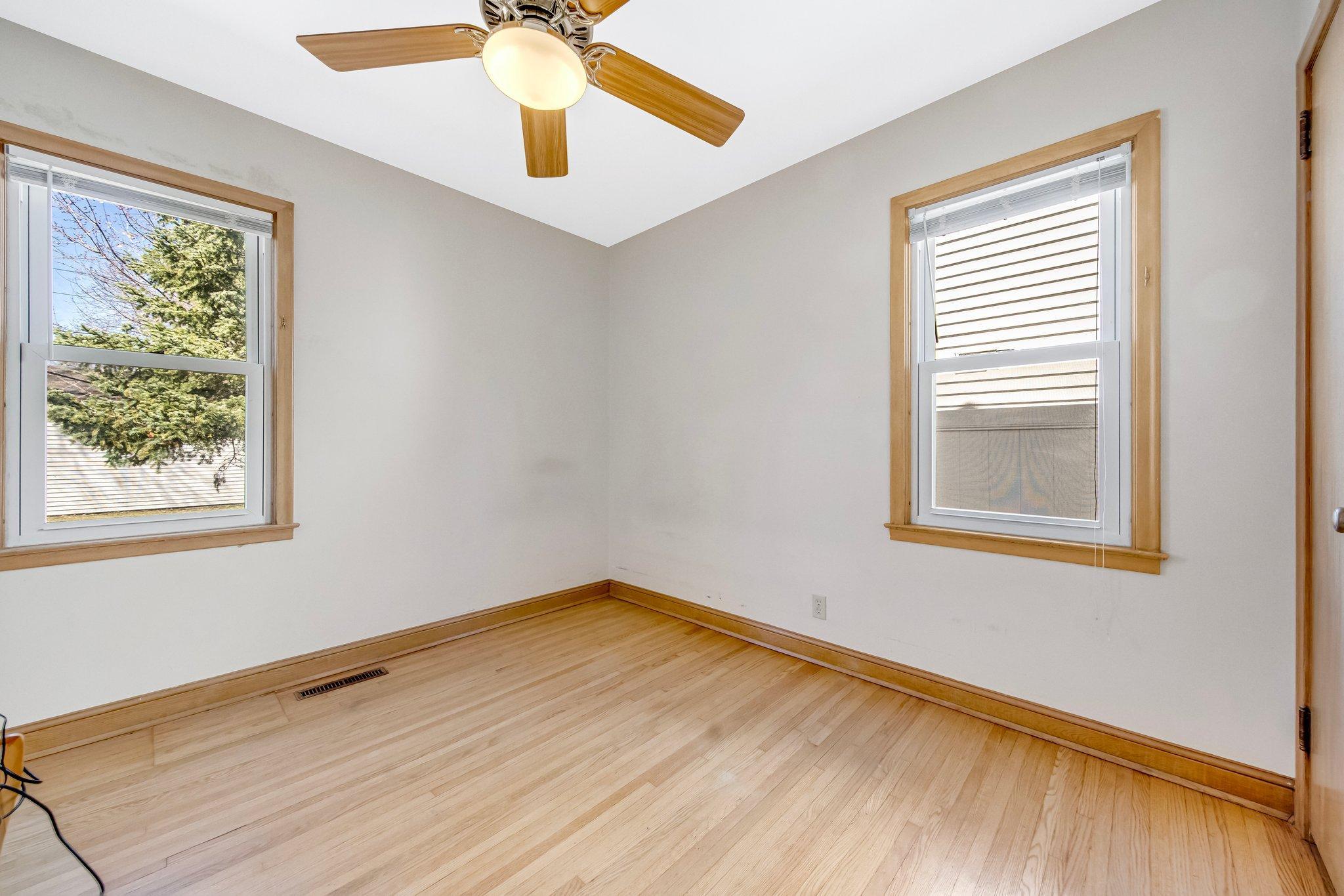 4060 Toledo Avenue S