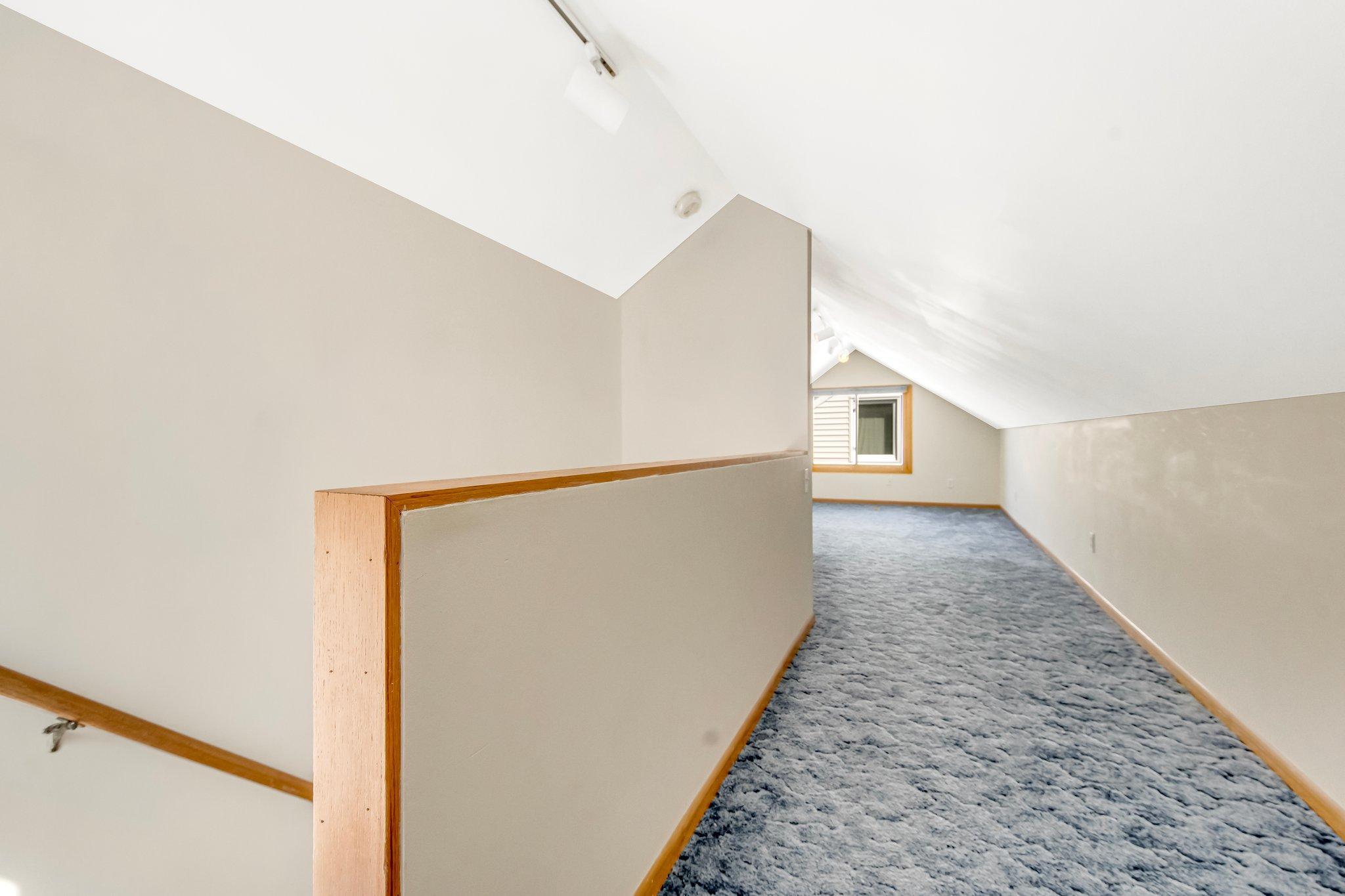 4060 Toledo Avenue S