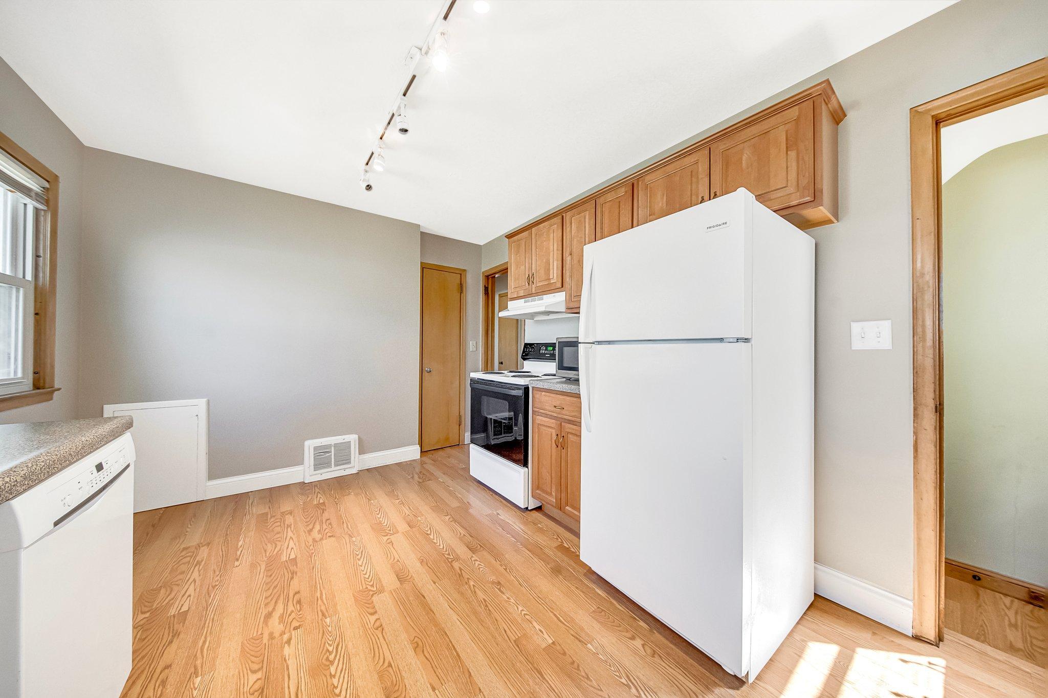 4060 Toledo Avenue S