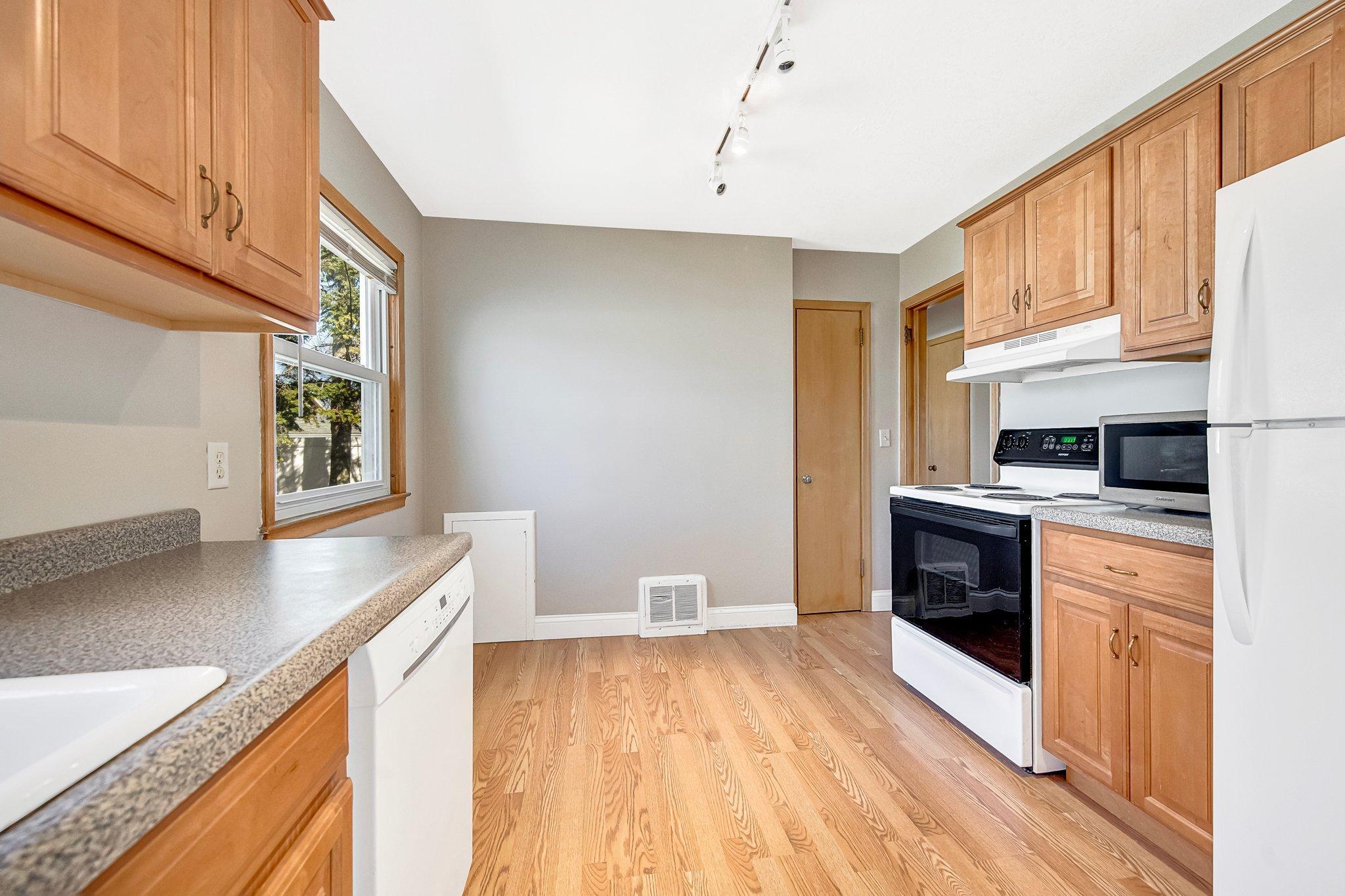 4060 Toledo Avenue S