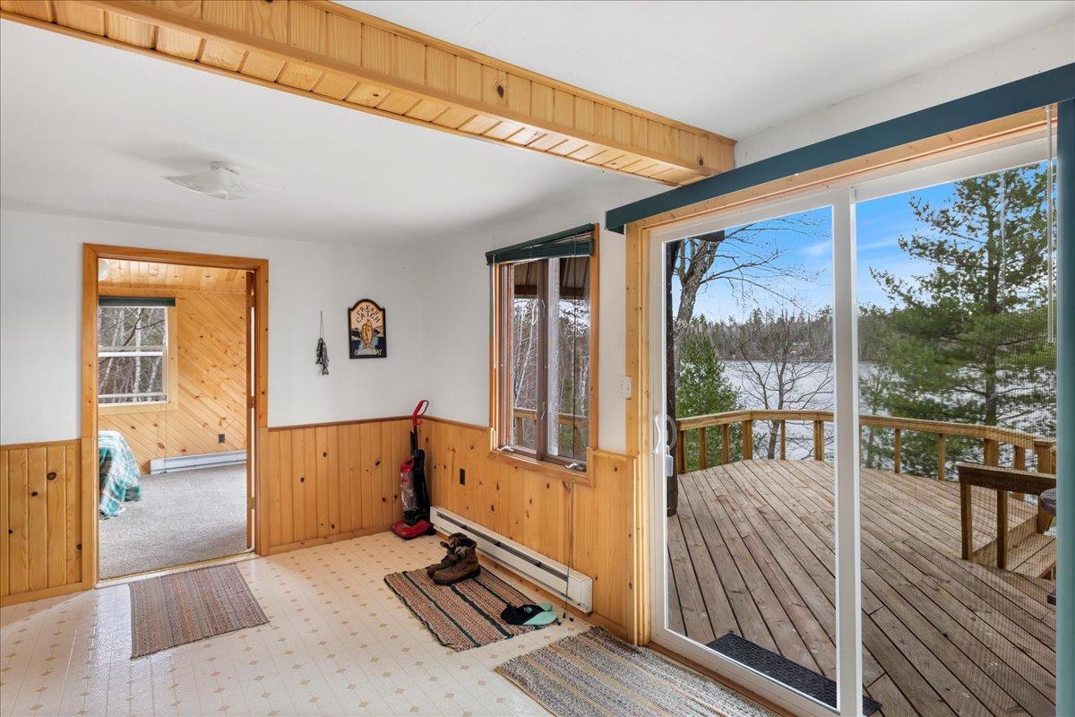 7185 N Oak Narrows Shore