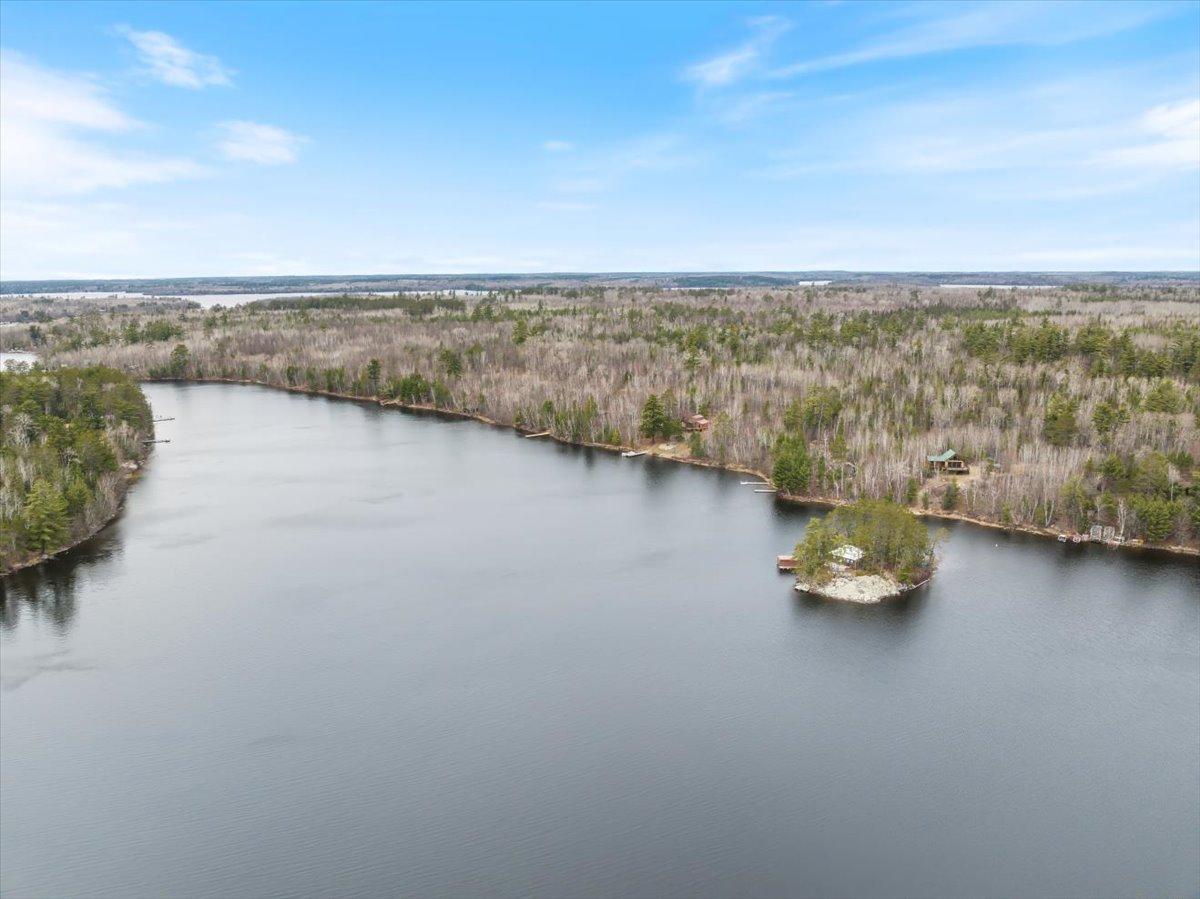 7185 N Oak Narrows Shore