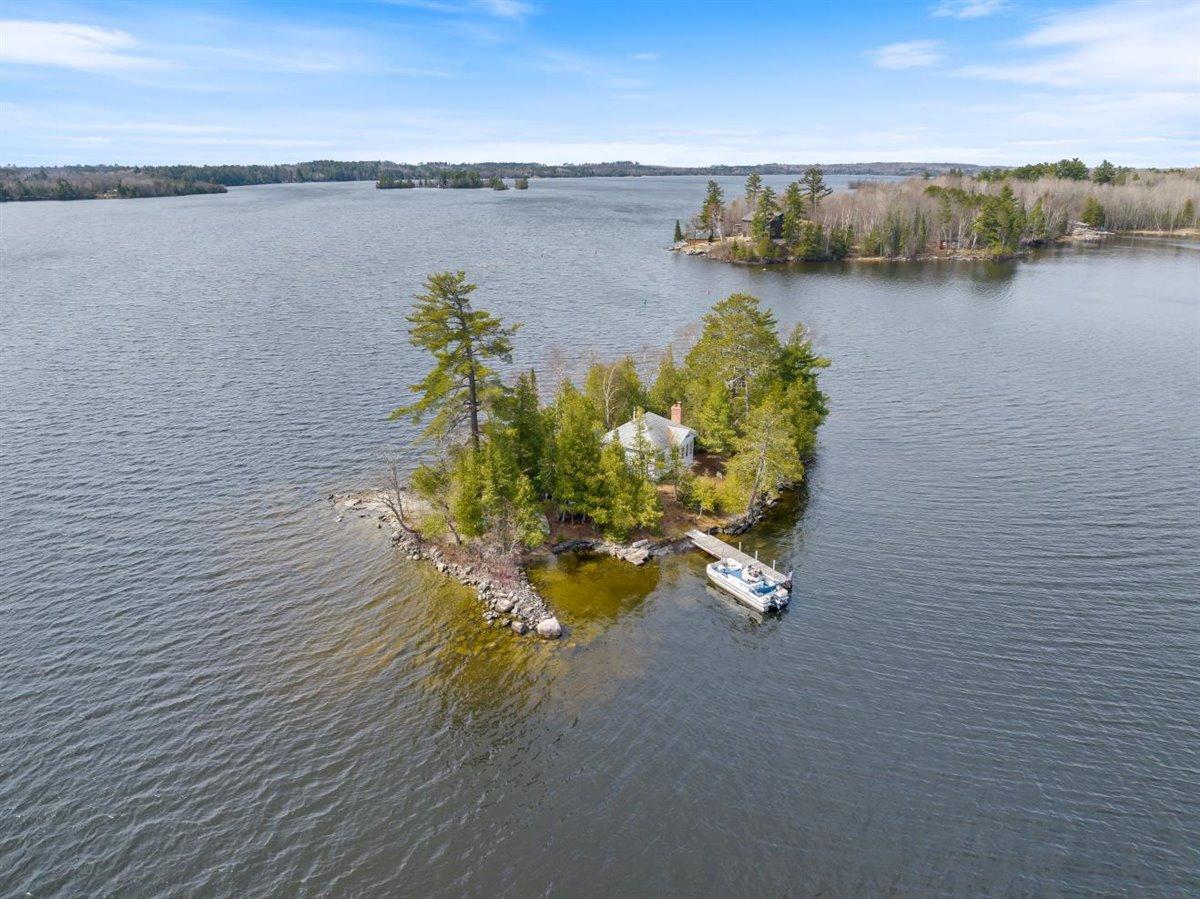 94200 Coughlan Island