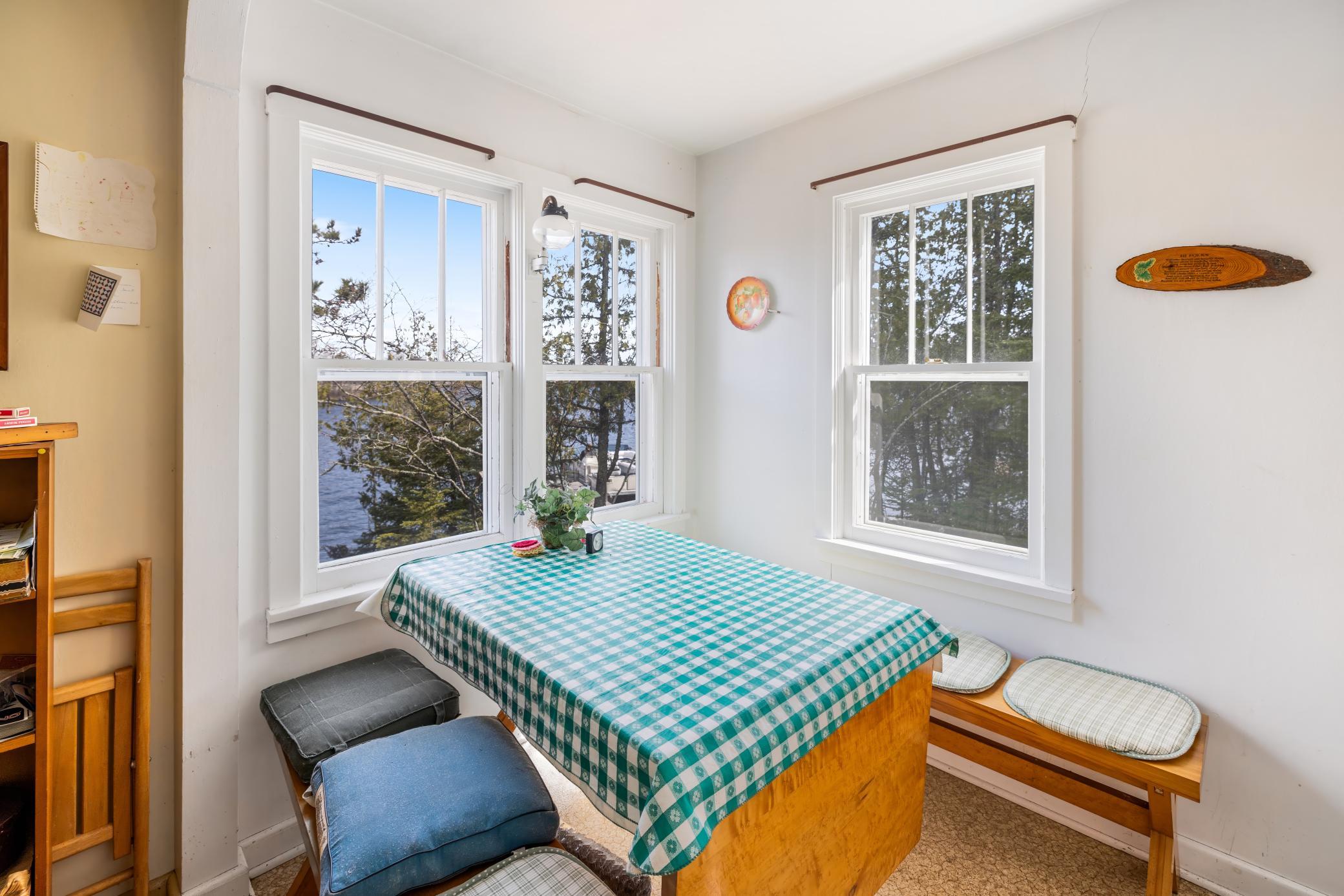 94200 Coughlan Island