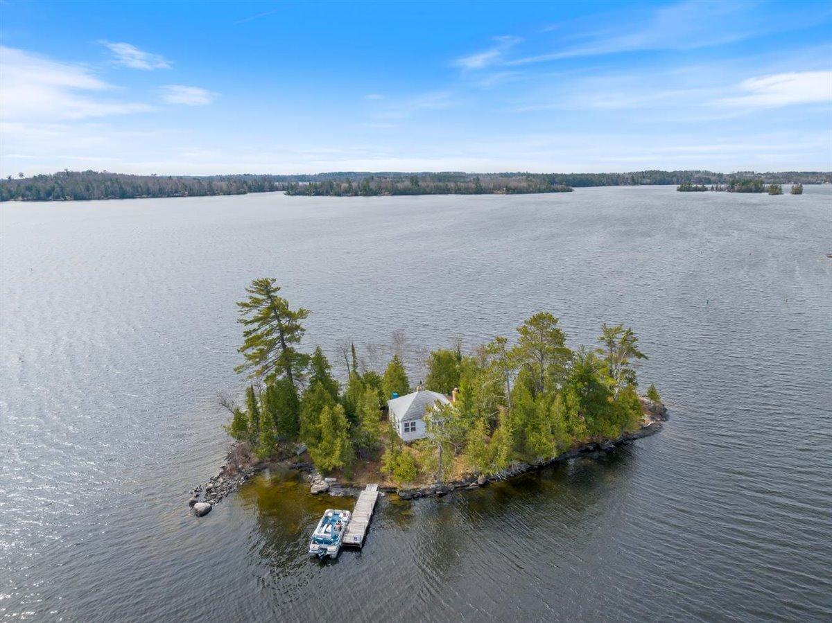 94200 Coughlan Island