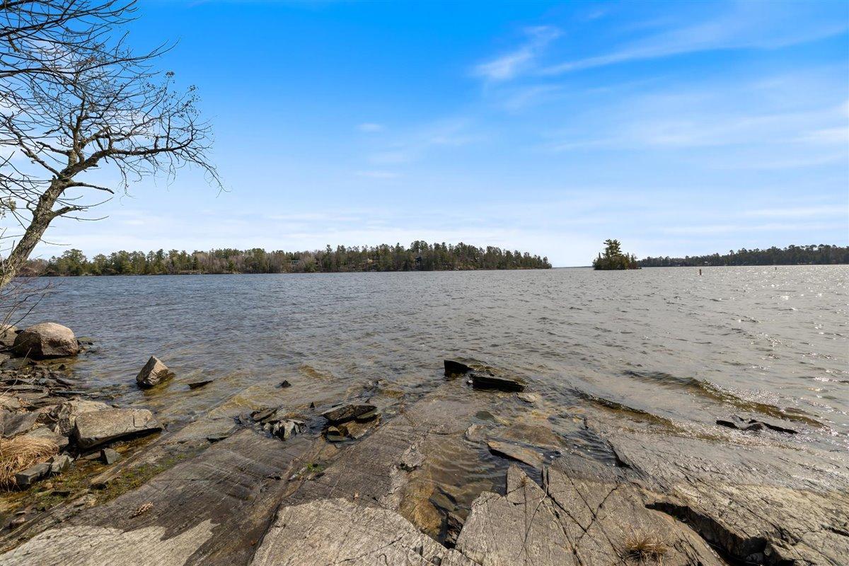 94200 Coughlan Island