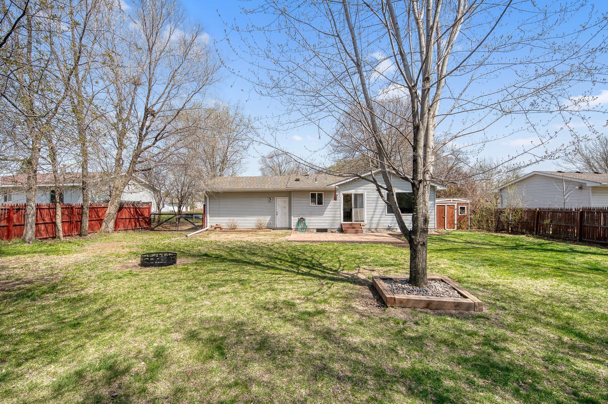 23296 Woodbine Street NW