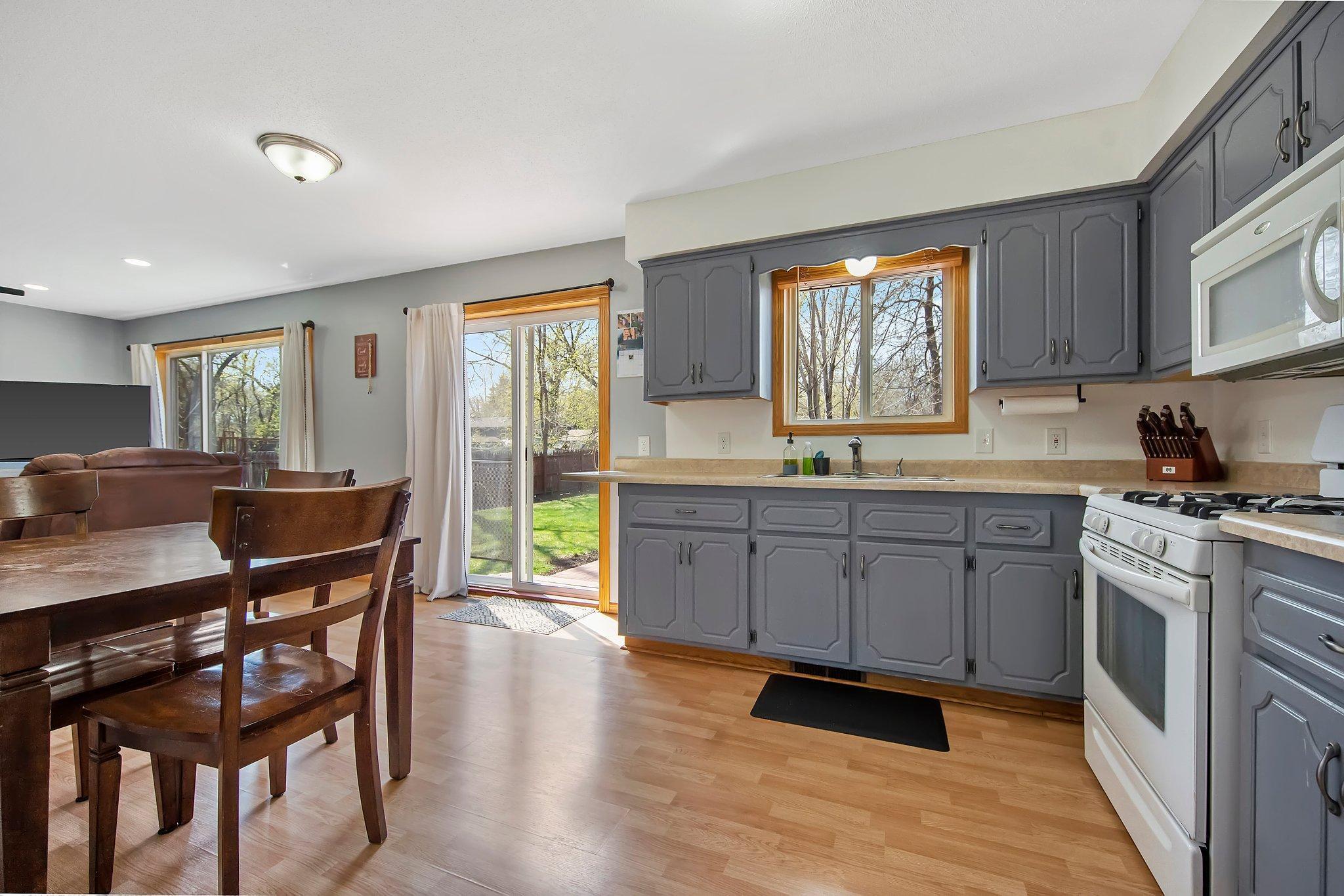 23296 Woodbine Street NW