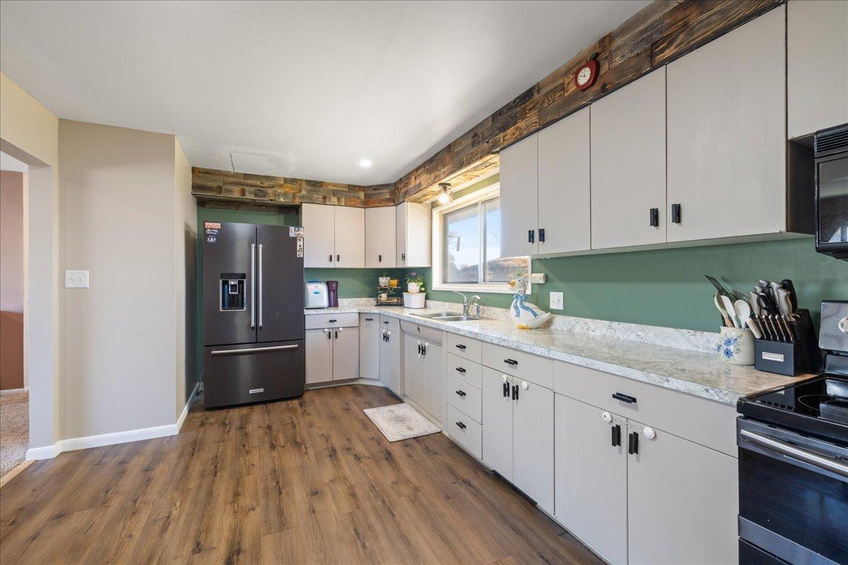 601 Dorchester Drive