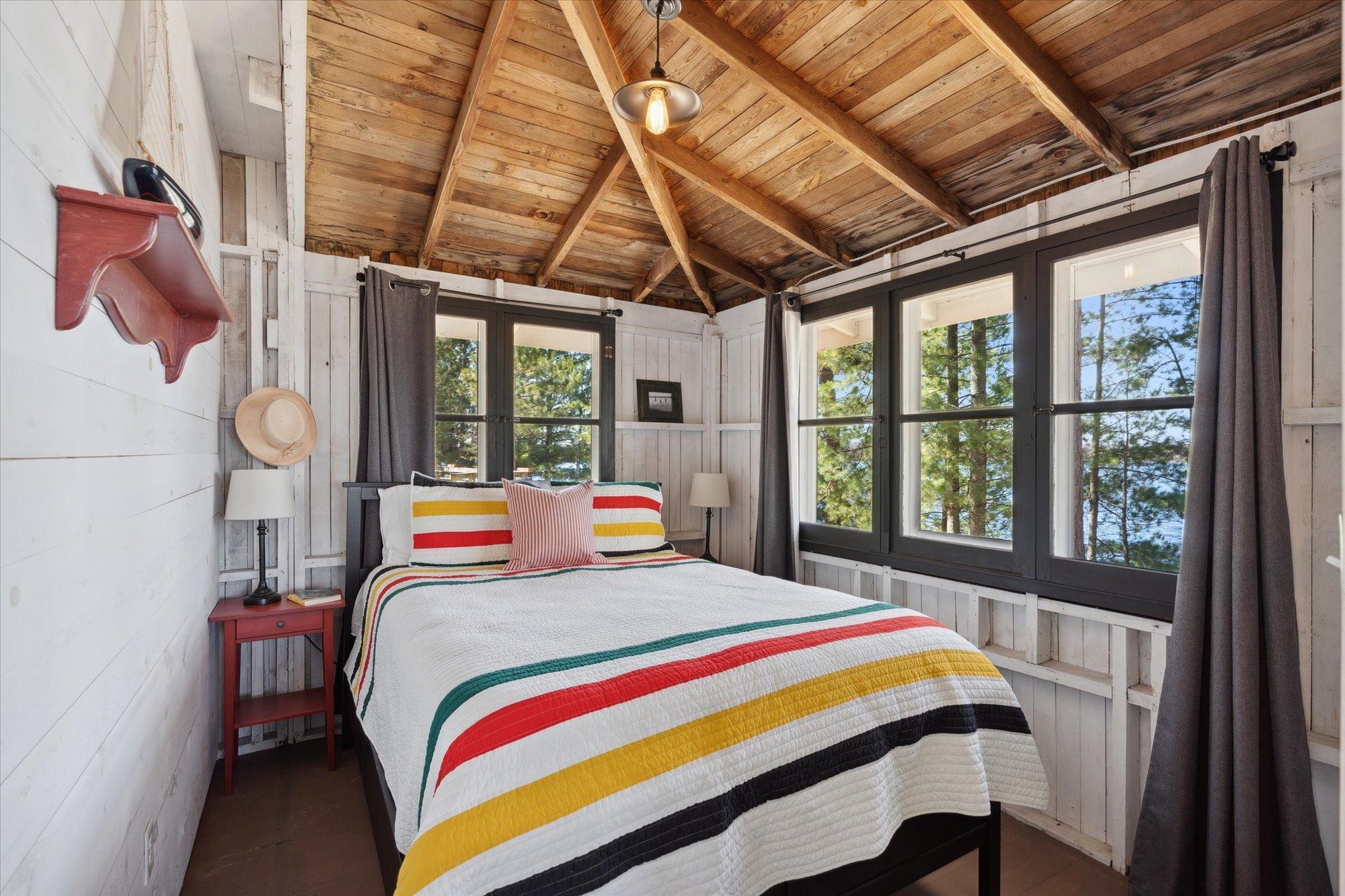 36983 Bonnie Lakes Lane