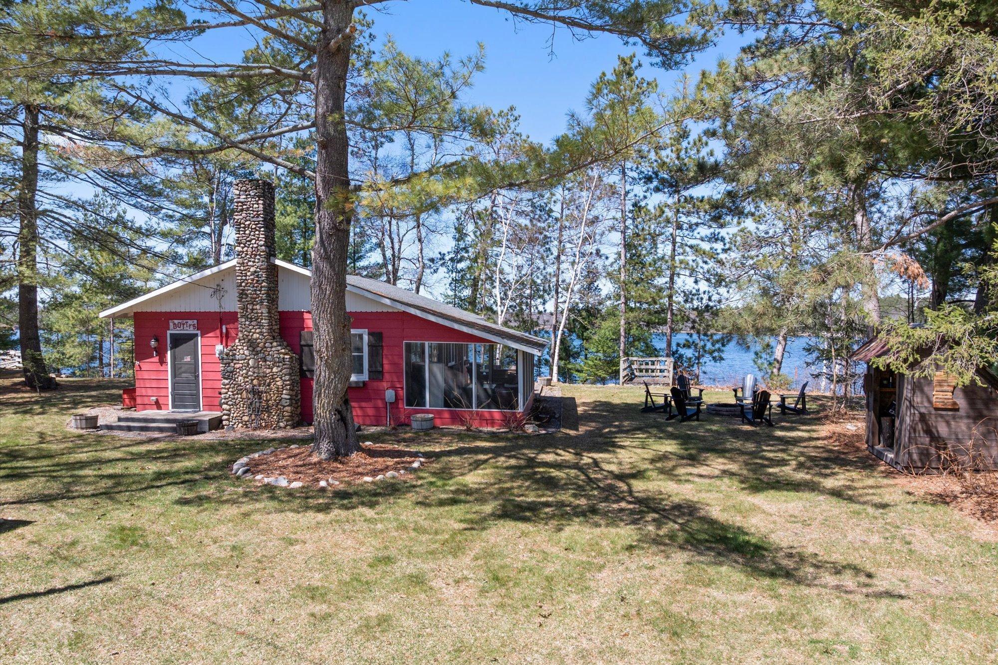 36983 Bonnie Lakes Lane