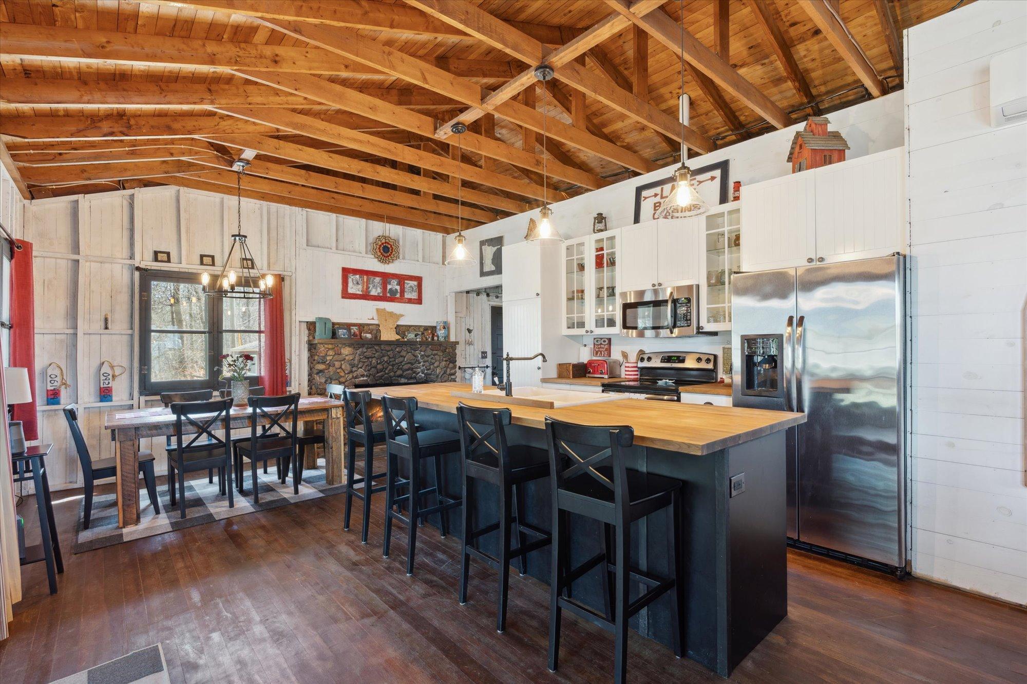 36983 Bonnie Lakes Lane