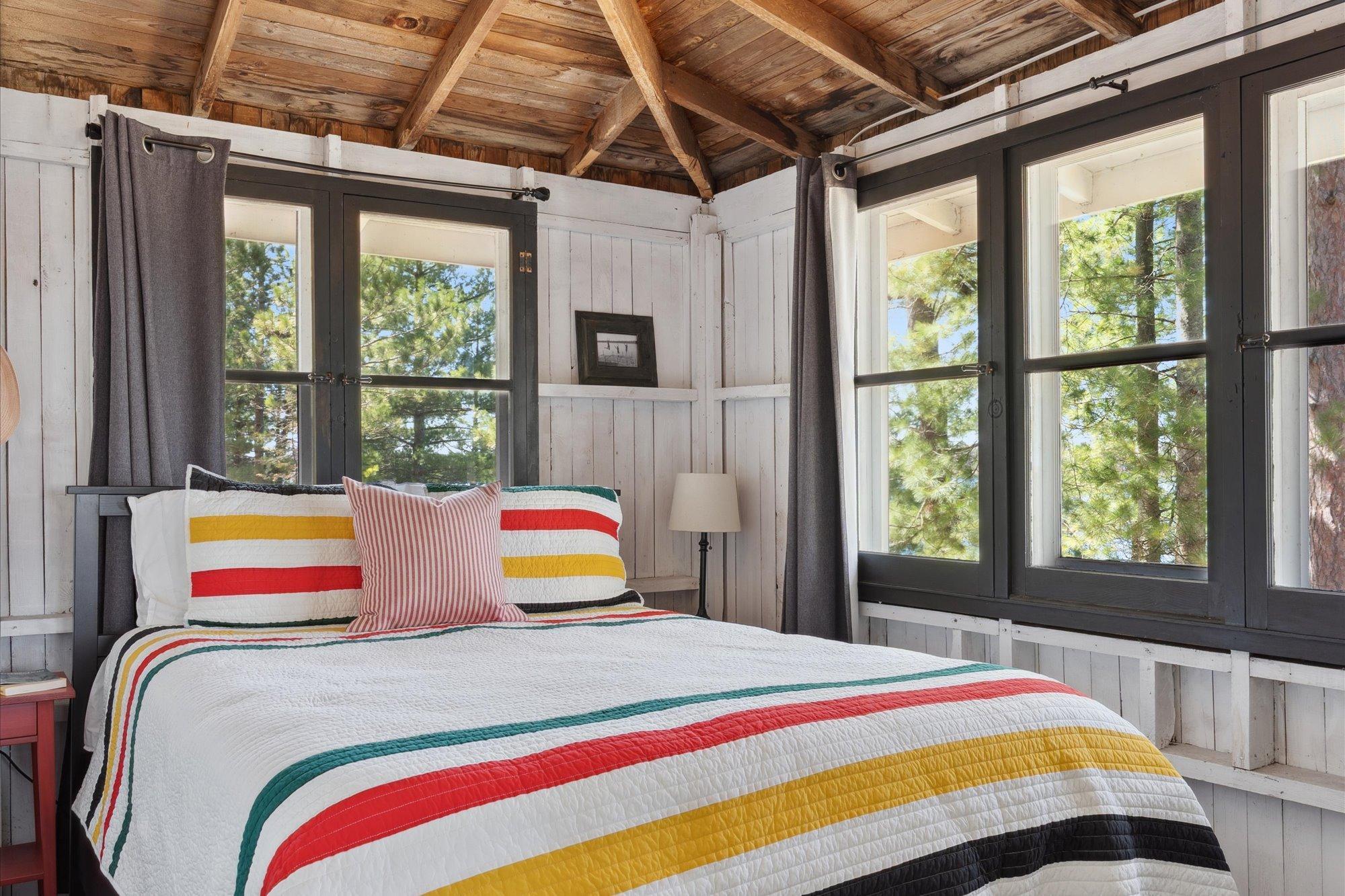 36983 Bonnie Lakes Lane