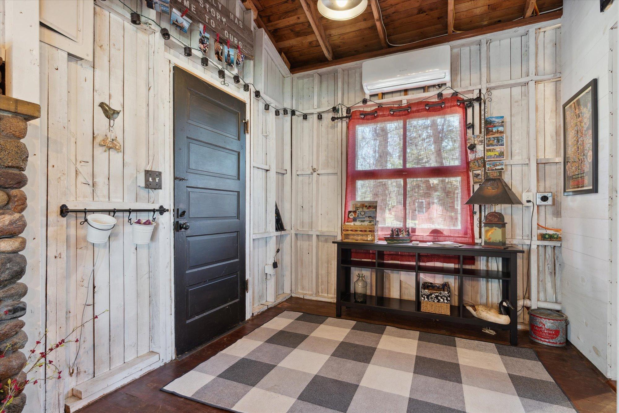 36983 Bonnie Lakes Lane