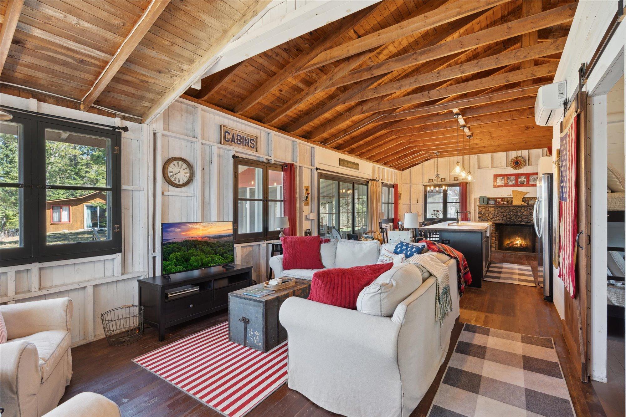 36983 Bonnie Lakes Lane