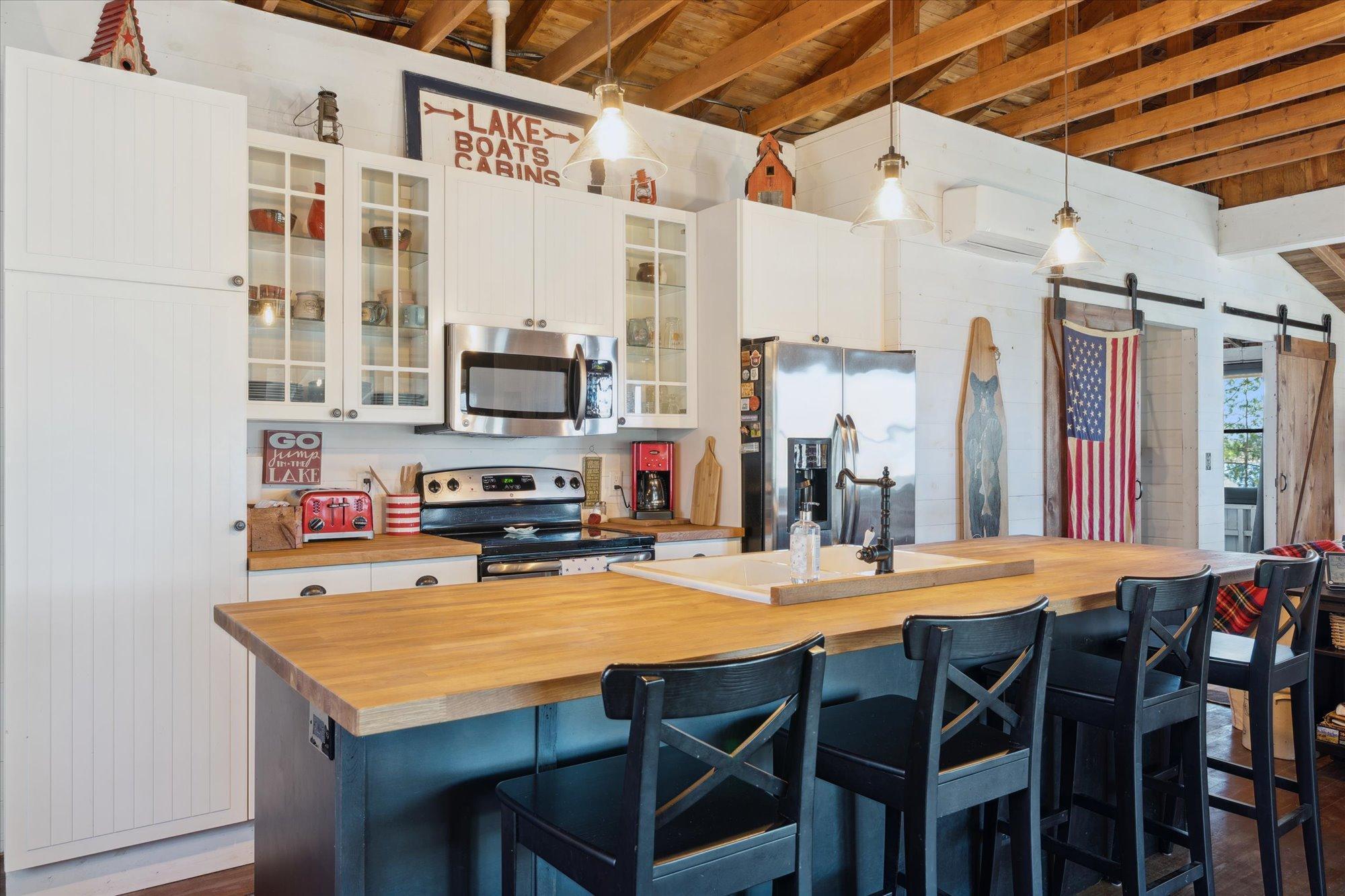 36983 Bonnie Lakes Lane