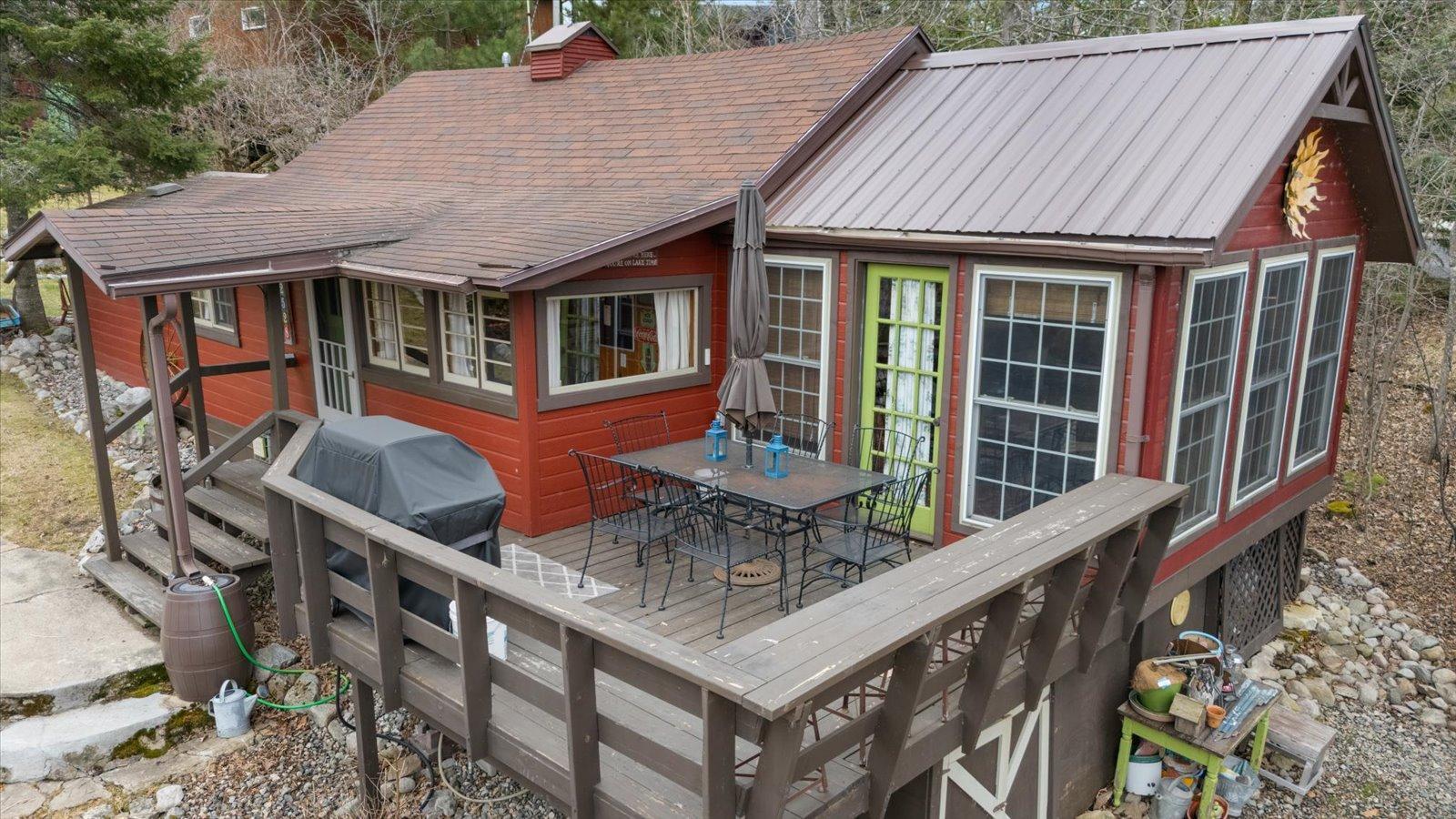 2528 Center Island Road