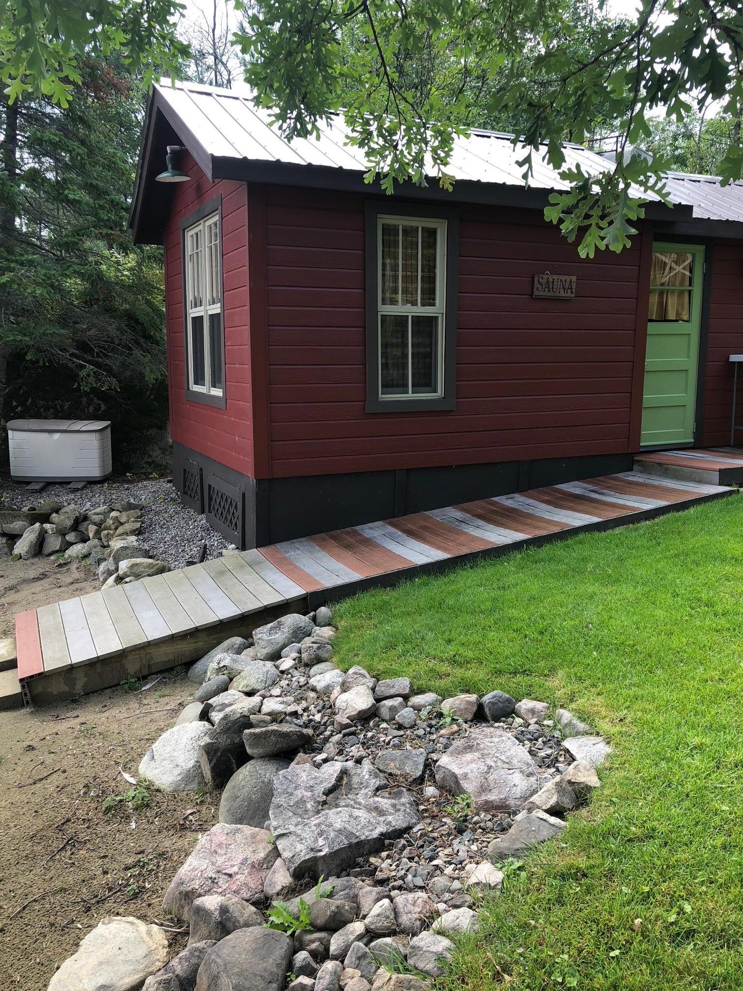 2528 Center Island Road